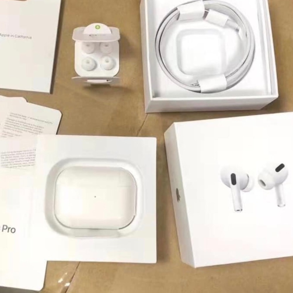 AirPods pro NEW!
